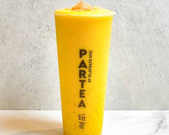 Order Mango Sago w/ Pomelo 杨枝甘露冰沙 food online from Playdate Nyc store, New York on bringmethat.com