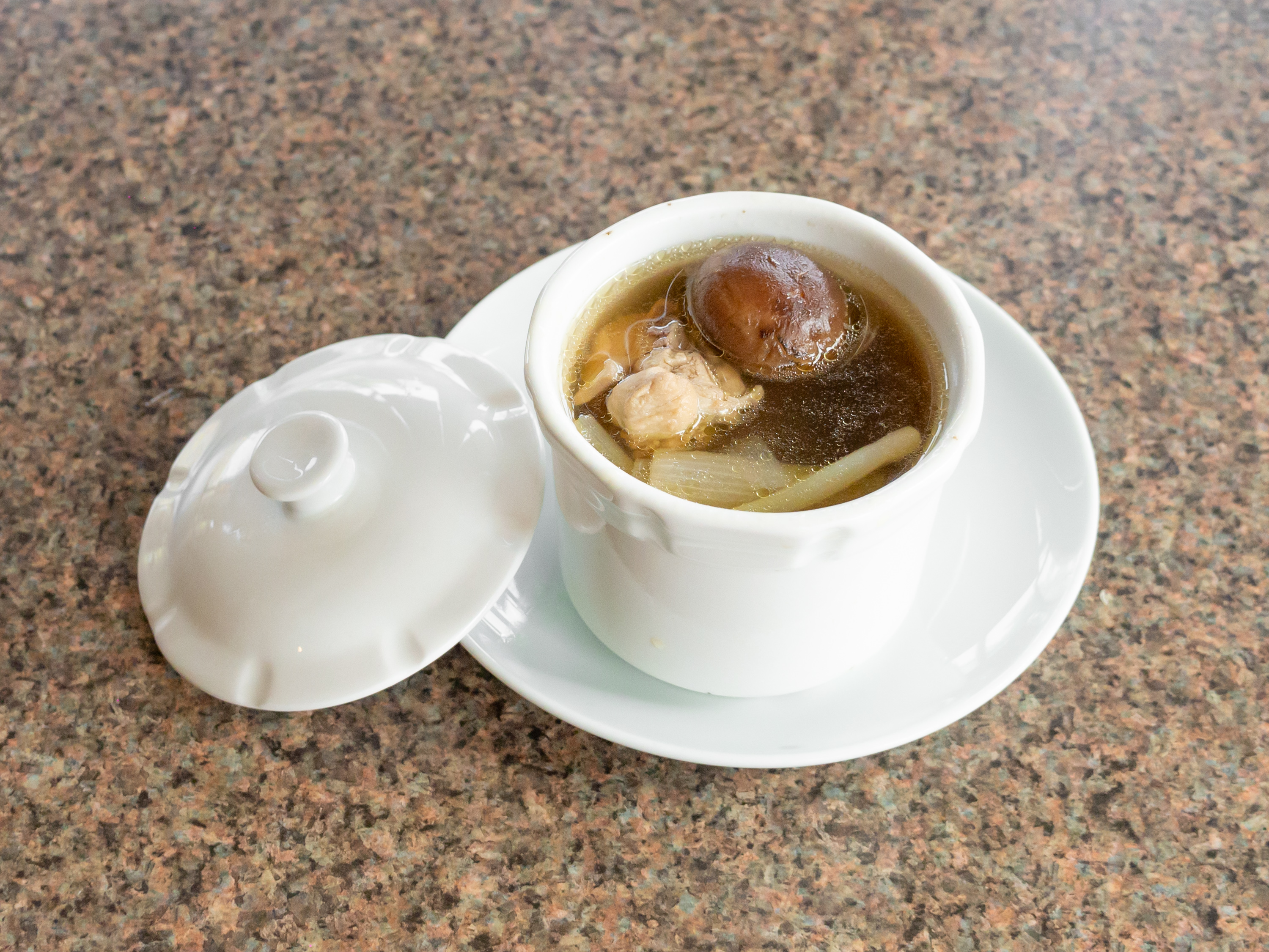 Order Mushroom Chicken Soup food online from Hanlin Tea Room store, Cupertino on bringmethat.com
