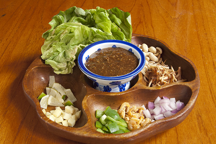 Order Meing Com food online from Khan Toke Thai House store, San Francisco on bringmethat.com