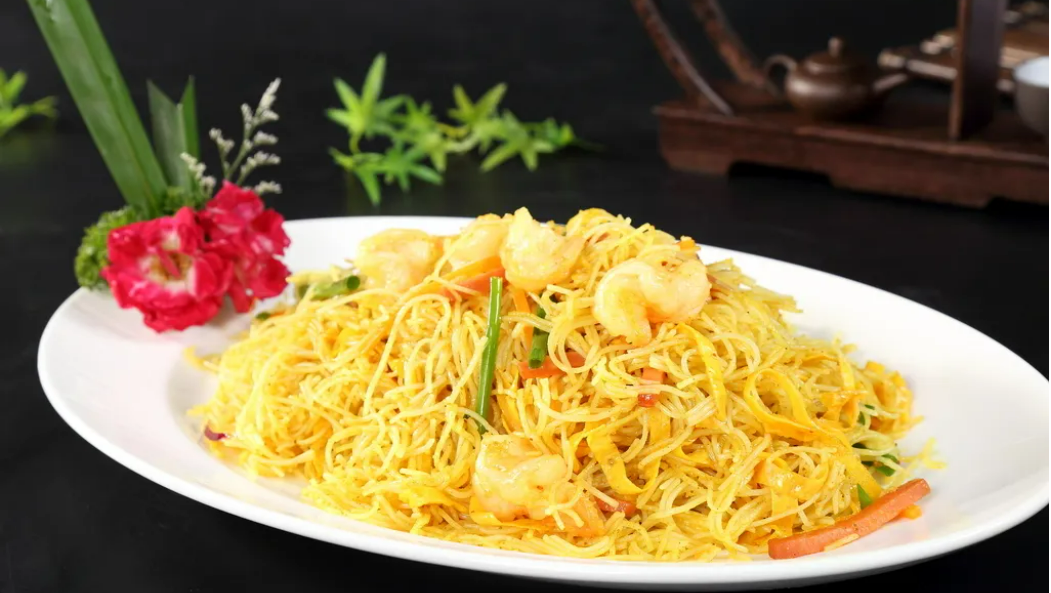 Order Singapore Fried Rice Noodles/星洲炒米粉 food online from Taste store, West Lafayette on bringmethat.com