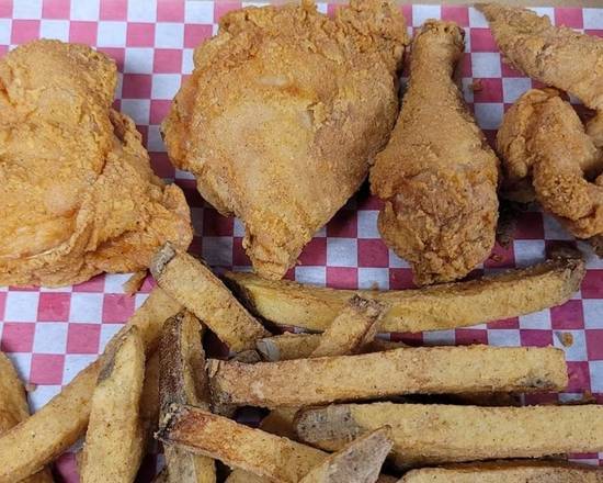 Order Fried Chicken & Logs
 food online from Cataldo Pizzeria store, Bakersfield on bringmethat.com