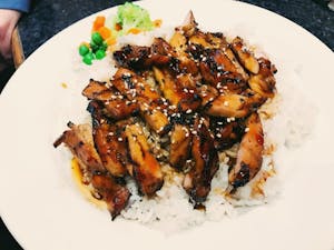 Order 134. Teriyaki Chicken Over Rice 日式照烧鸡排盖饭 food online from Jade Garden store, Lawrence on bringmethat.com