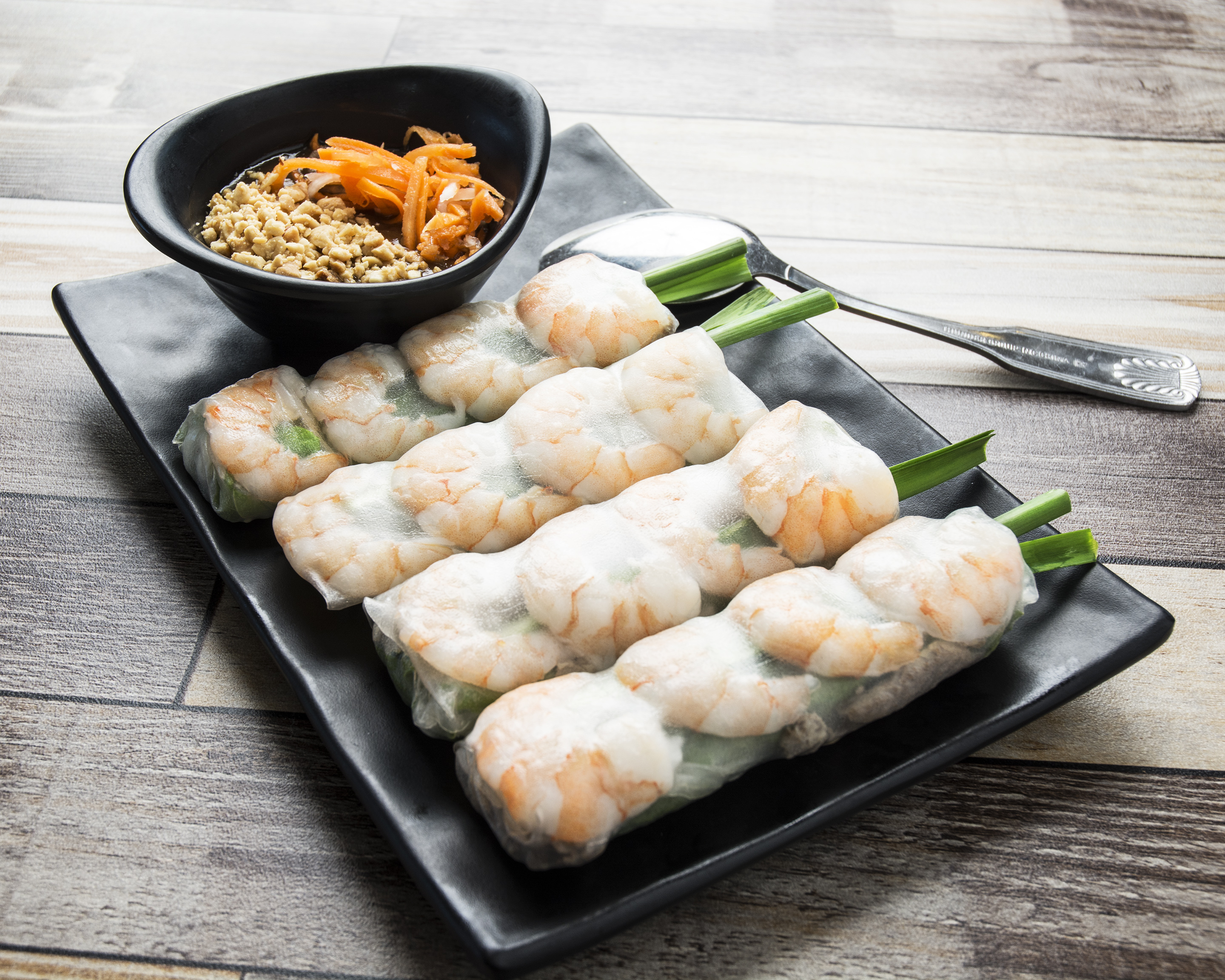 Order K2-Spring Rolls (Goi cuon) food online from Pho Ph Ha store, Oceanside on bringmethat.com
