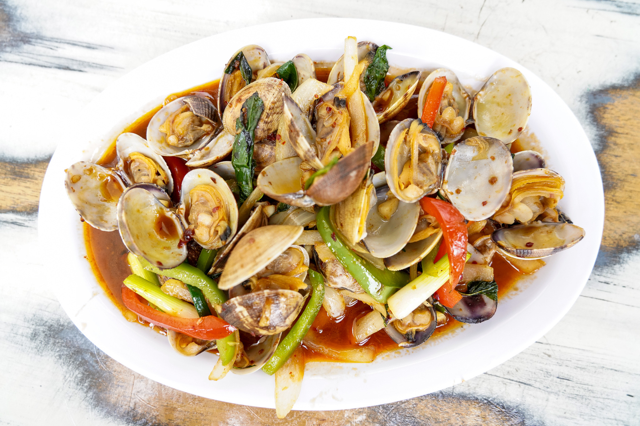 Order Spicy Basil Clams food online from Thai Avenue store, Garden Grove on bringmethat.com