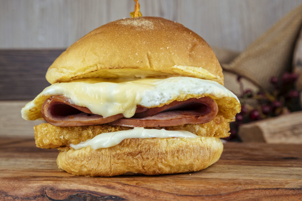 Order The Egg Sandwich food online from Toms #1 store, Los Angeles on bringmethat.com