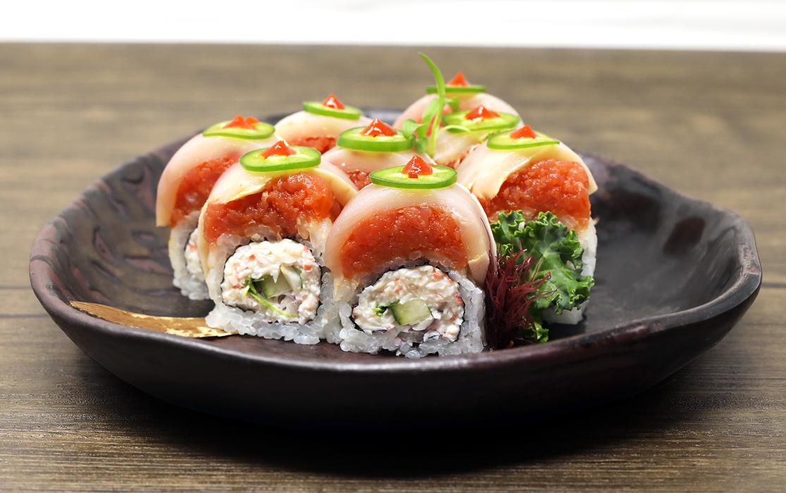 Order Fire In The Roll food online from California Rock'n Sushi store, Los Angeles on bringmethat.com