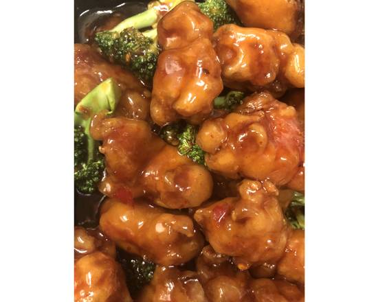 Order Spicy General Tso’s Chicken with Broccoli  food online from China City store, Aliquippa on bringmethat.com