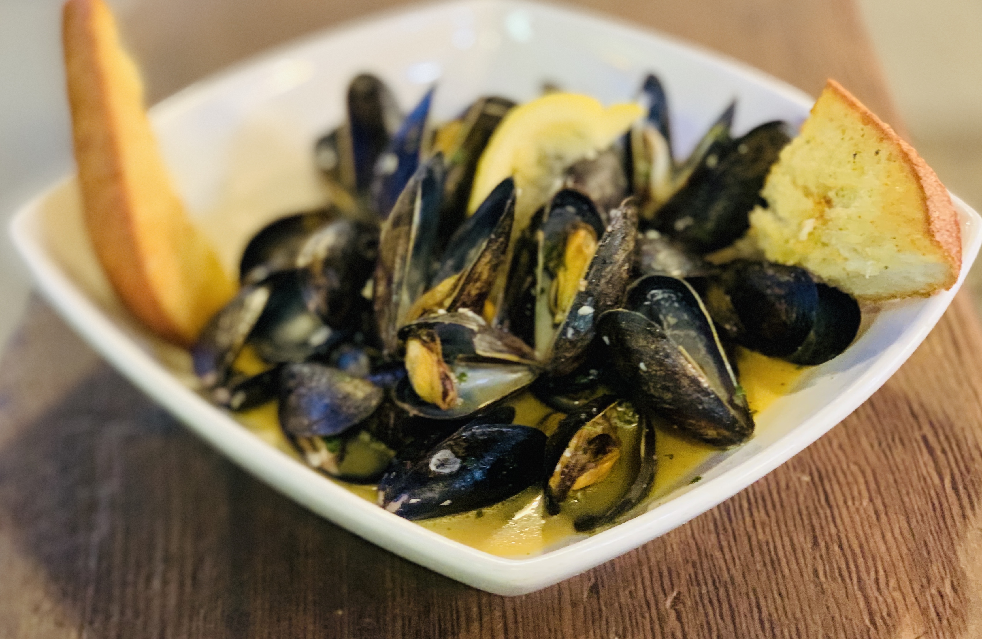 Order Black Mussels food online from Anchors Fish & Chips And Seafood Grill store, San Jose on bringmethat.com