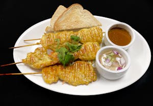 Order Chicken Satay food online from Lanna Thai Restaurant store, Lenexa on bringmethat.com