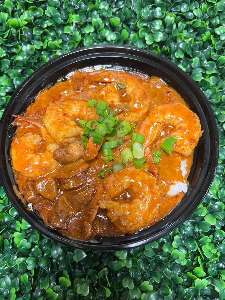 Order Spicy Shrimp & Grits food online from R & R Breakfast Spot store, Chino on bringmethat.com