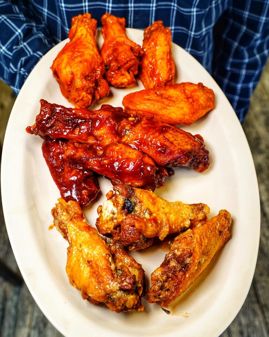 Order Chicken Wings food online from Busy Boy Grill & Cafe store, Richmond on bringmethat.com