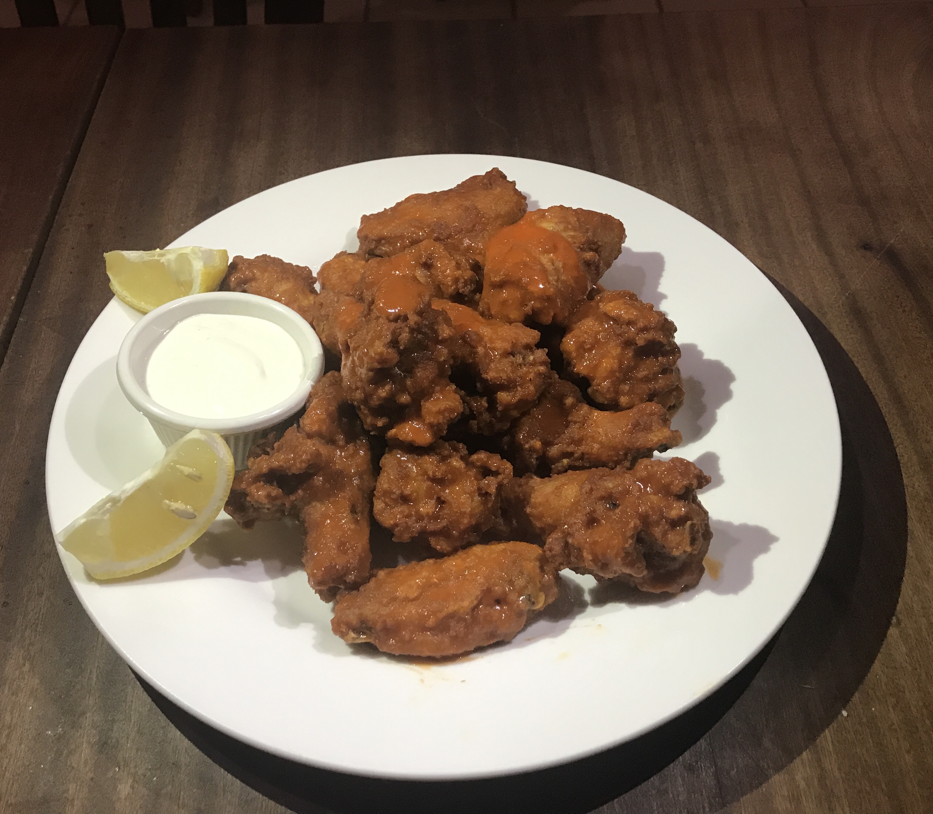 Order Wings food online from The Original Venice Restaurant store, Bronx on bringmethat.com