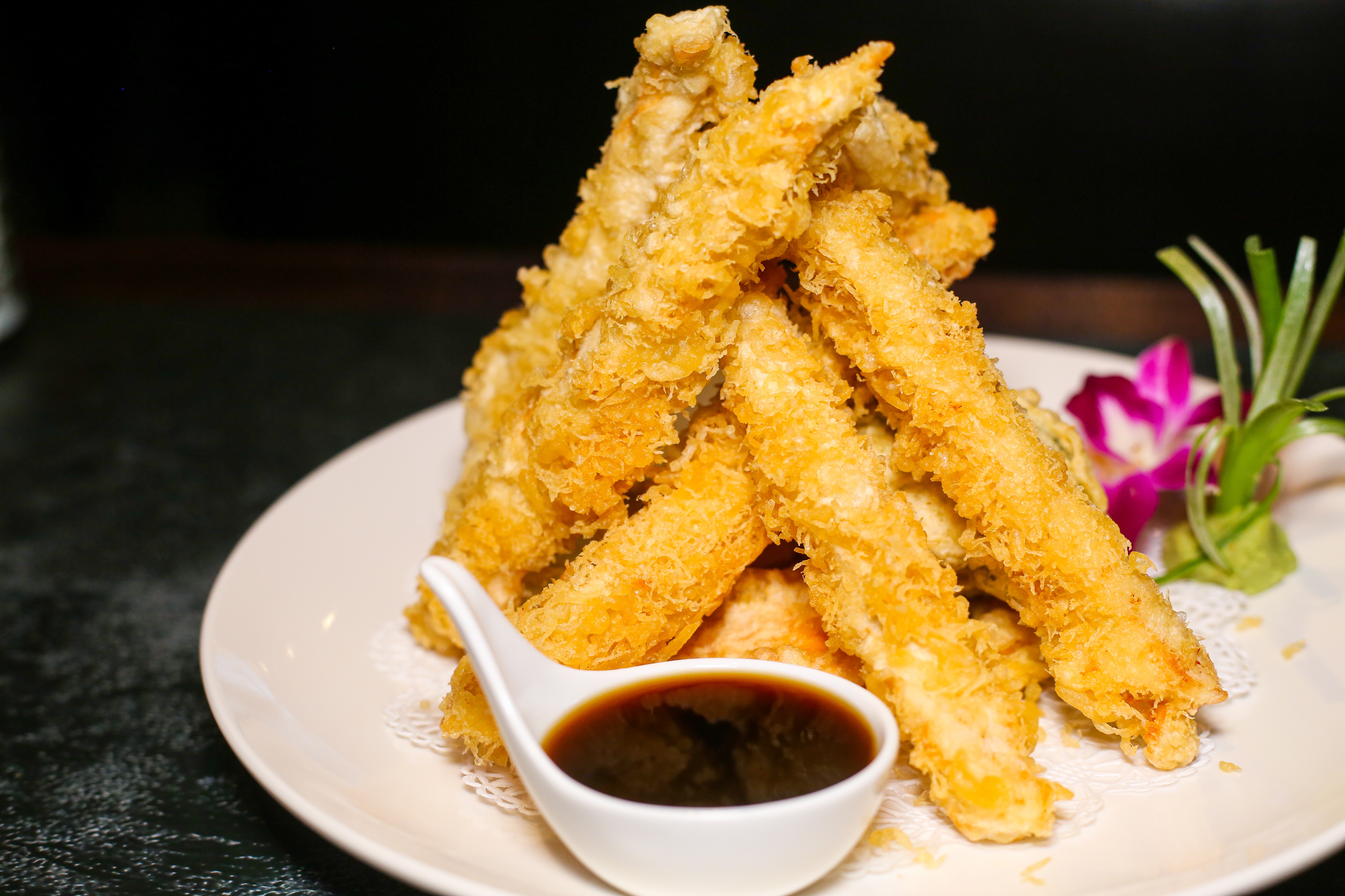 Order Shrimp Tempura food online from Sushiva store, New York on bringmethat.com