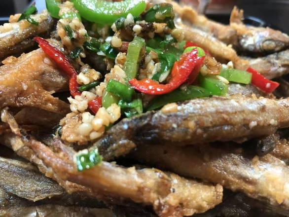 Order 156. Spicy Salt Capelin Fish 椒鹽多春魚 food online from E Plus Cafe store, South San Francisco on bringmethat.com