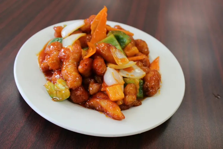 Order 11. Sweet and Sour Chicken food online from North Village Chinese Restaurant store, Dayton on bringmethat.com