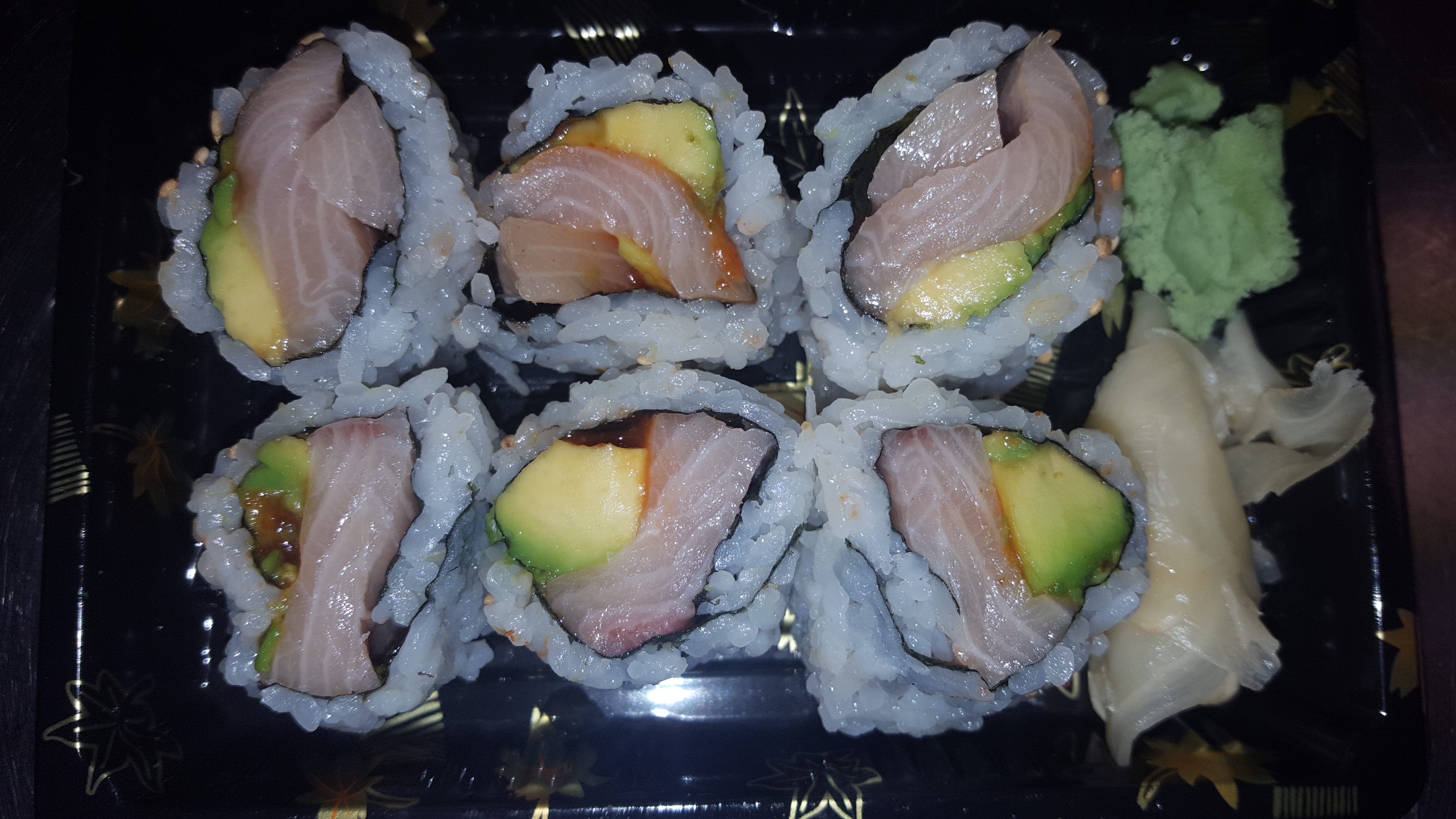Order R11. Spicy Yellow Tail Roll food online from 88 Chinese & Sushi Sherman Oaks store, Van Nuys on bringmethat.com