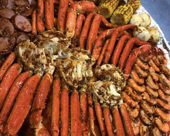 Order Crabby Combo  food online from Tasty Crab House store, Myrtle Beach on bringmethat.com