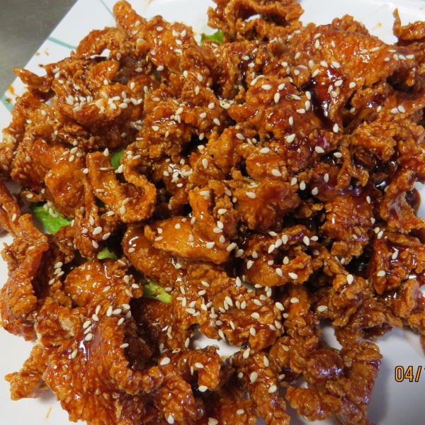 Order E10. Sesame Chicken food online from Golden moon restaurant store, Daly City on bringmethat.com
