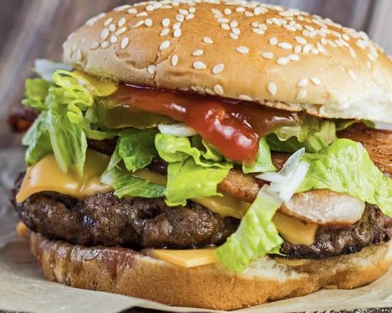 Order Cheeseburger food online from Cafe On Main store, Woodbridge Township on bringmethat.com