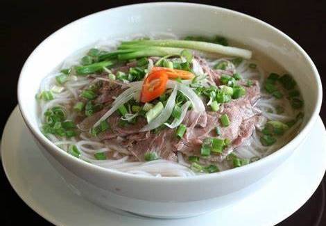 Order Pho Bo Soup food online from Cali's Vietnamese store, Minneapolis on bringmethat.com