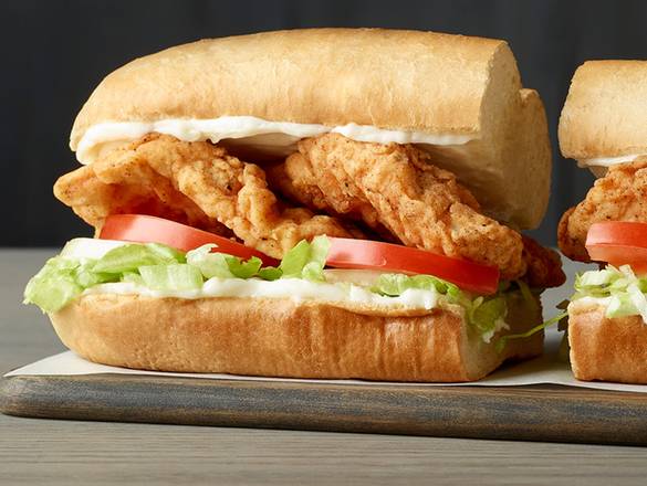 Order Crispy Chicken Sub food online from Paisano's Pizza store, Brentsville on bringmethat.com