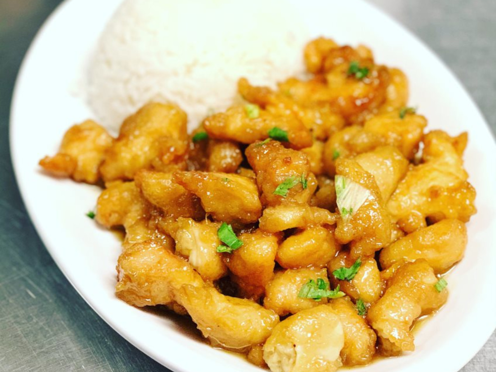 Order Orange chicken food online from Thai Ai Ai store, Fort Collins on bringmethat.com