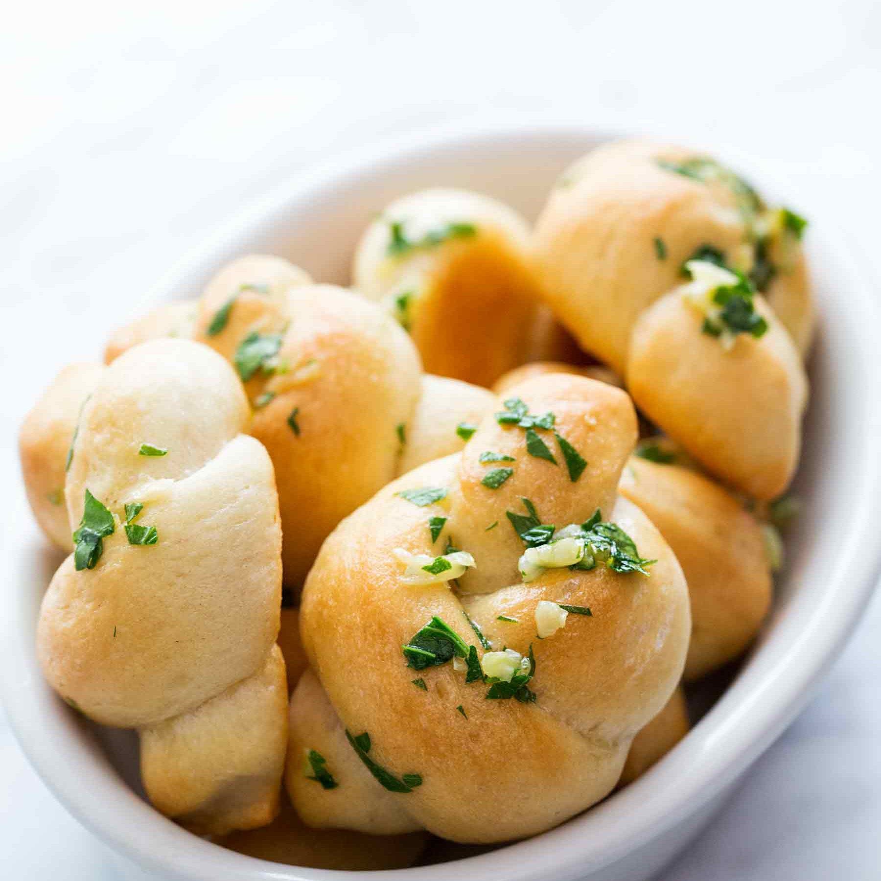 Order Garlic Knots - 6 Pieces food online from Canal Side Pizza & Subs store, Phillipsburg on bringmethat.com