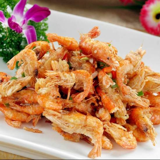 Order Crispy Jumbo Shrimp with Aromatic Pepper Salt椒盐虾 food online from Chuanyu Fusion store, Oklahoma City on bringmethat.com