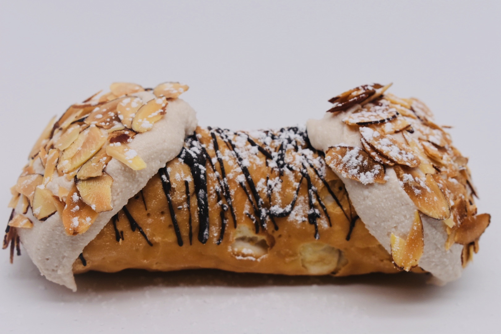 Order Amaretto Cannoli  food online from Mike's Pastry store, Boston on bringmethat.com