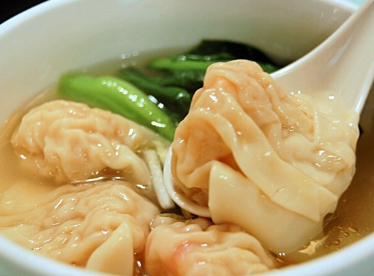 Order 6. 32 oz. Wonton Soup food online from Rising Sun Chinese Food store, Foothill Ranch on bringmethat.com