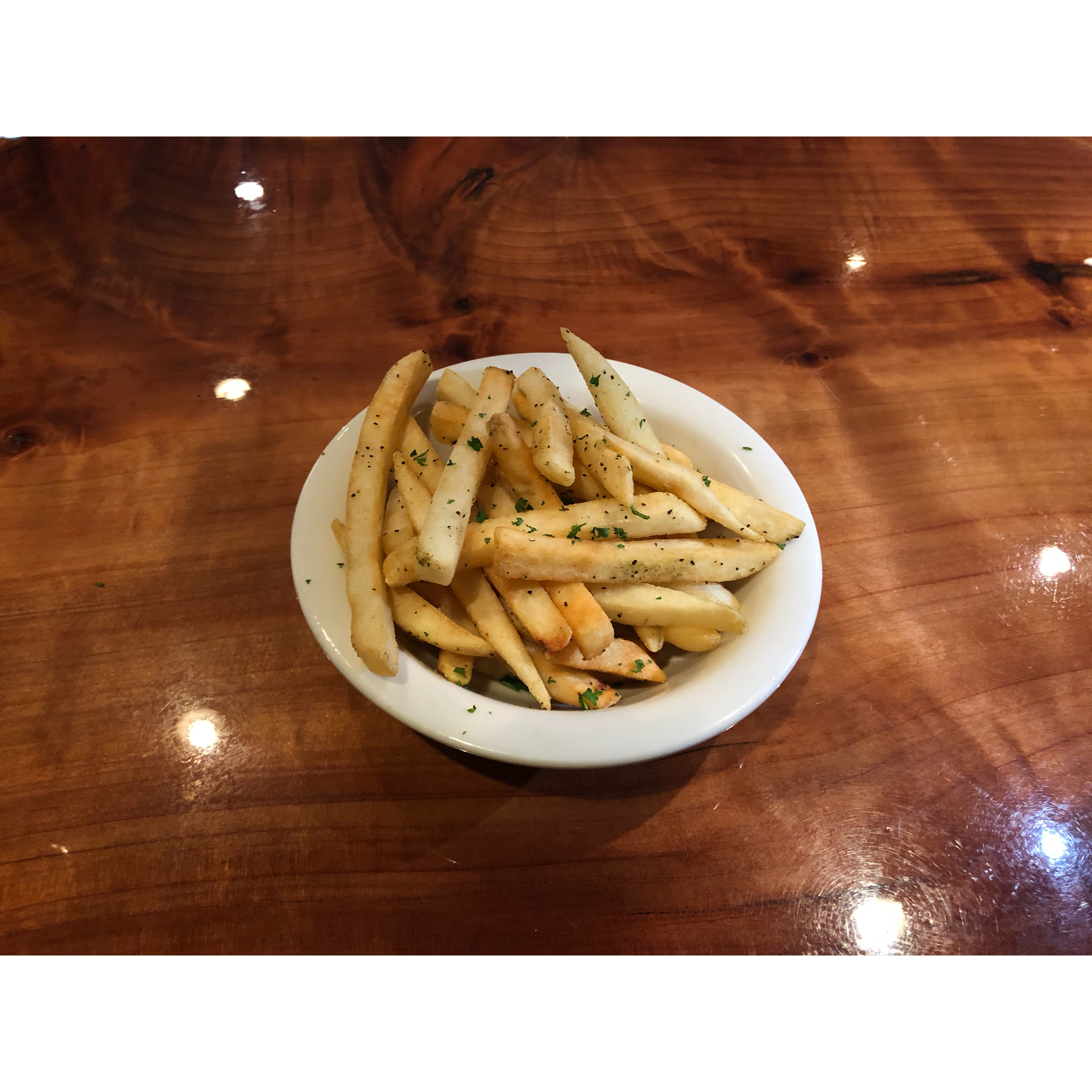 Order Side of French Fries food online from George's Greek Cafe store, Lakewood on bringmethat.com