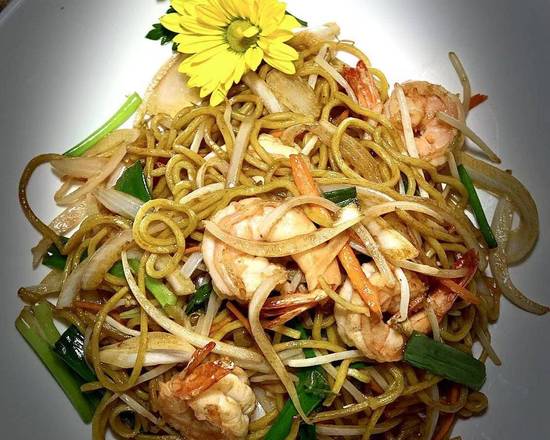 Order Shrimp Lo Mein food online from Spicy Panda store, Clear Lake Shores on bringmethat.com