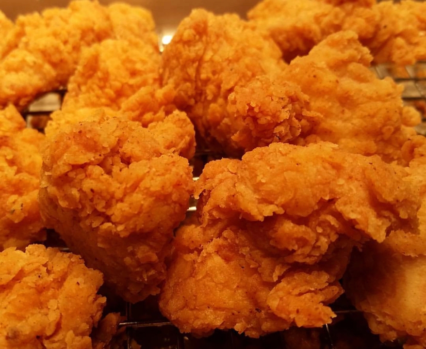 Order Popcorn Chicken food online from The Canteen store, Brooklyn on bringmethat.com