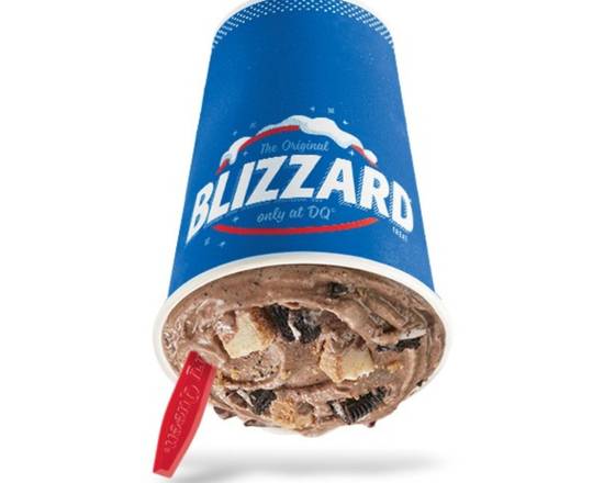 Order OREO Cheesecake Blizzard® Treat food online from Dairy Queen store, East Windsor on bringmethat.com