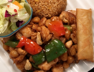 Order 37. Cashew Chicken food online from Chef Ming's Kitchen store, Beverly Hills on bringmethat.com