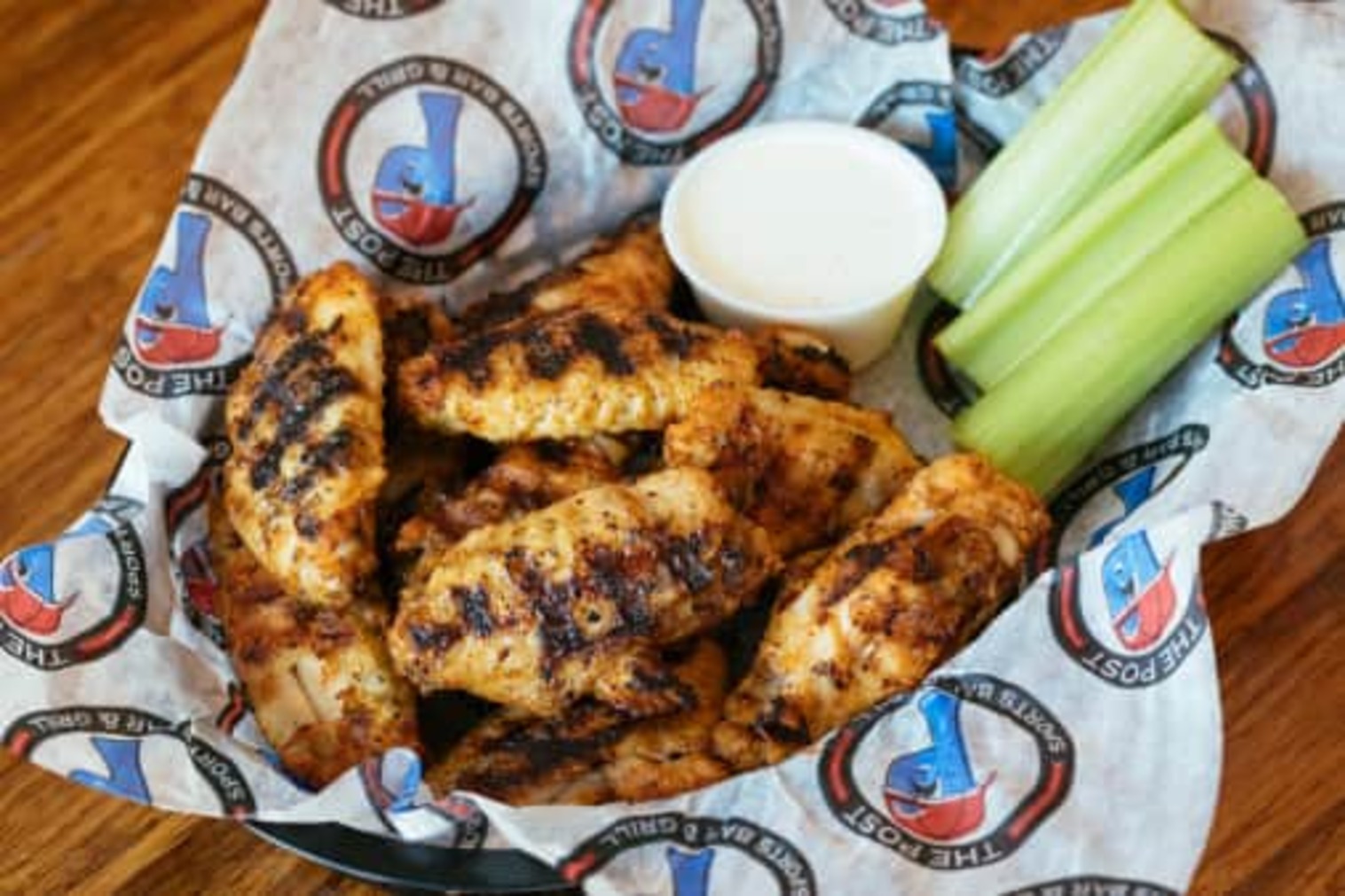 Order Memphis Wings food online from The Post Sports Bar & Grill store, Creve Coeur on bringmethat.com