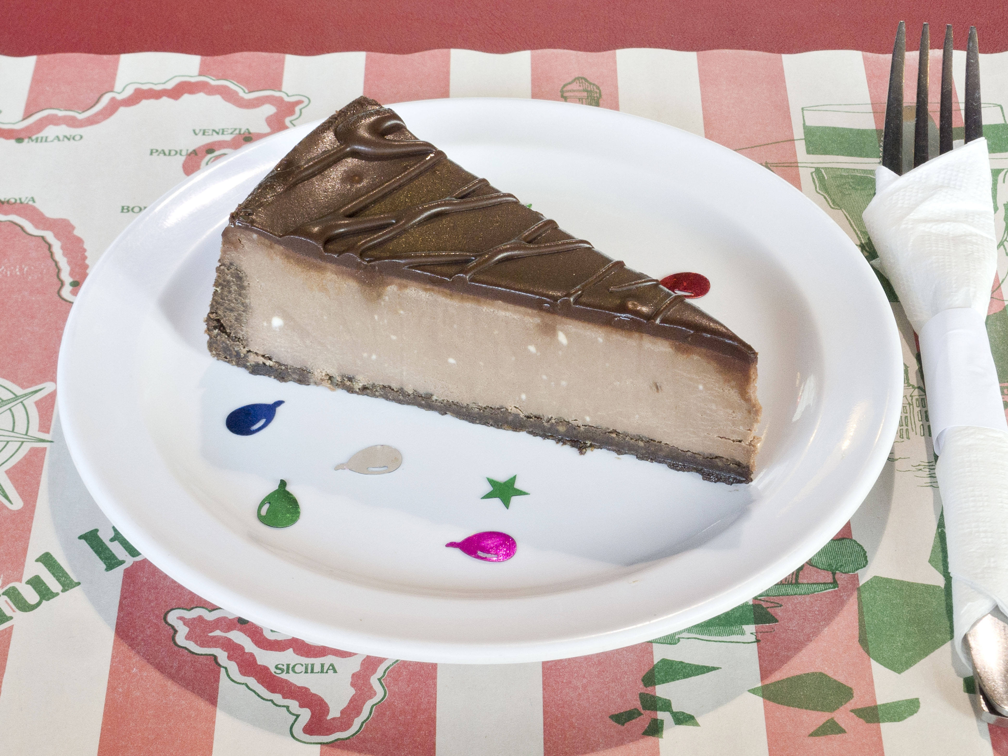 Order New York Style Chocolate Cheesecake food online from Napoli's Pizza store, Keller on bringmethat.com