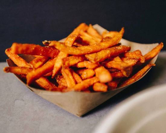 Order Sweet Potato Fries food online from Oi Asian Fusion store, Canoga Park on bringmethat.com