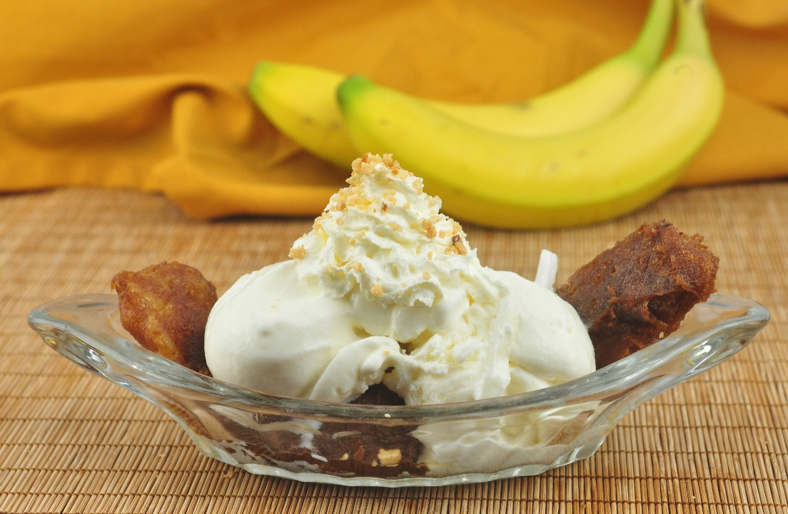 Order Fried Banana with Ice Cream food online from Pacific Thai Santa Cruz store, Santa Cruz on bringmethat.com