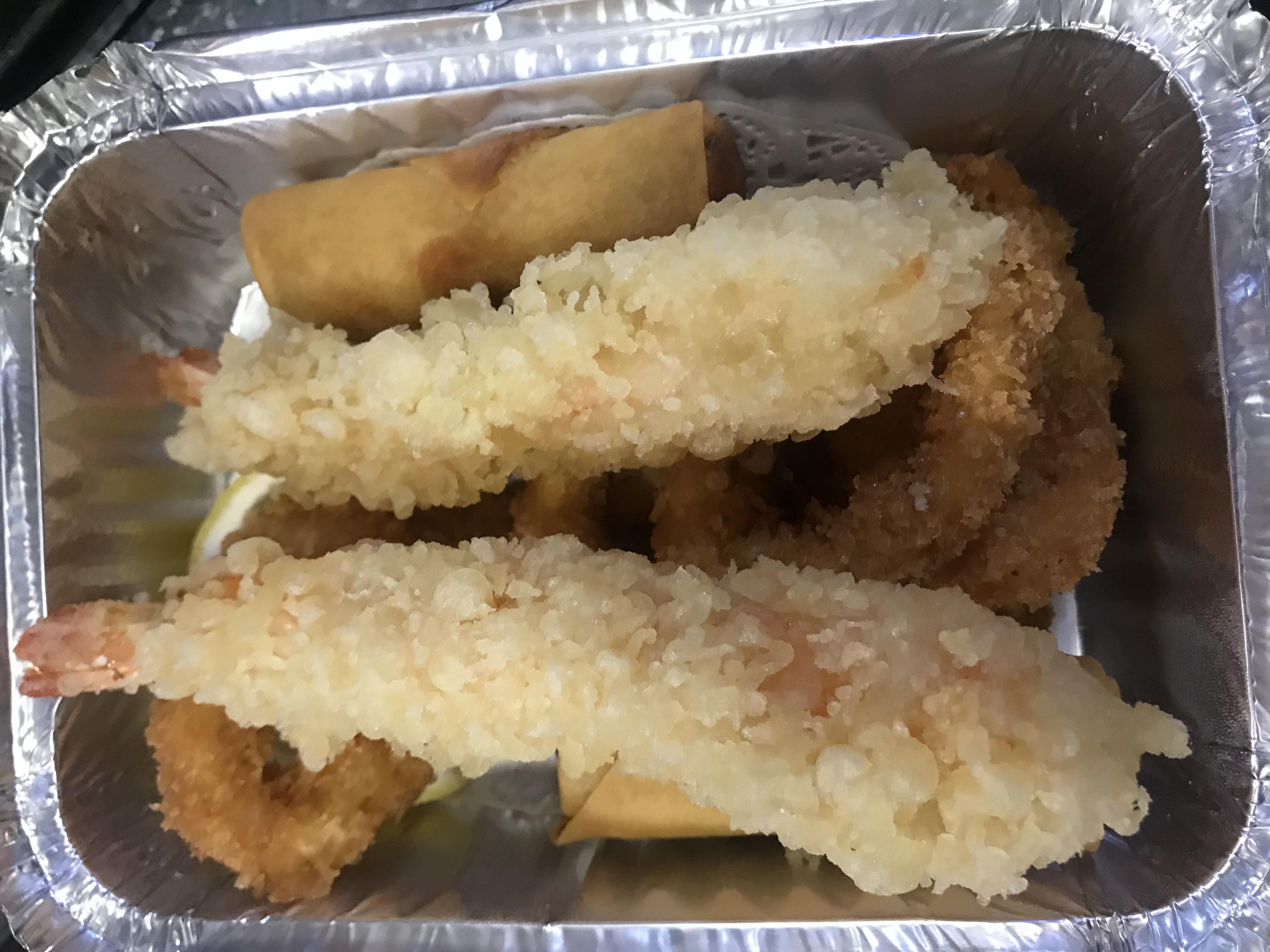 Order 30. Tempura Appetizer food online from Abace sushi store, New York on bringmethat.com