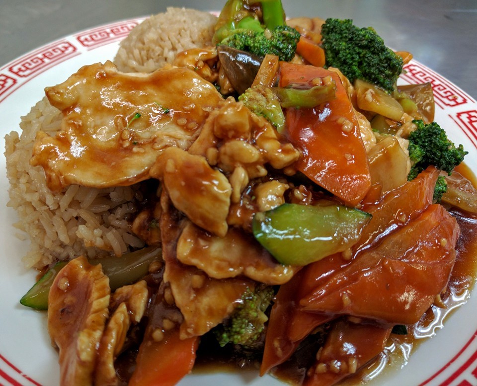 Order 68. Chicken with Hot Garlic Sauce food online from Great Win Chinese Restaurant store, Irondequoit on bringmethat.com