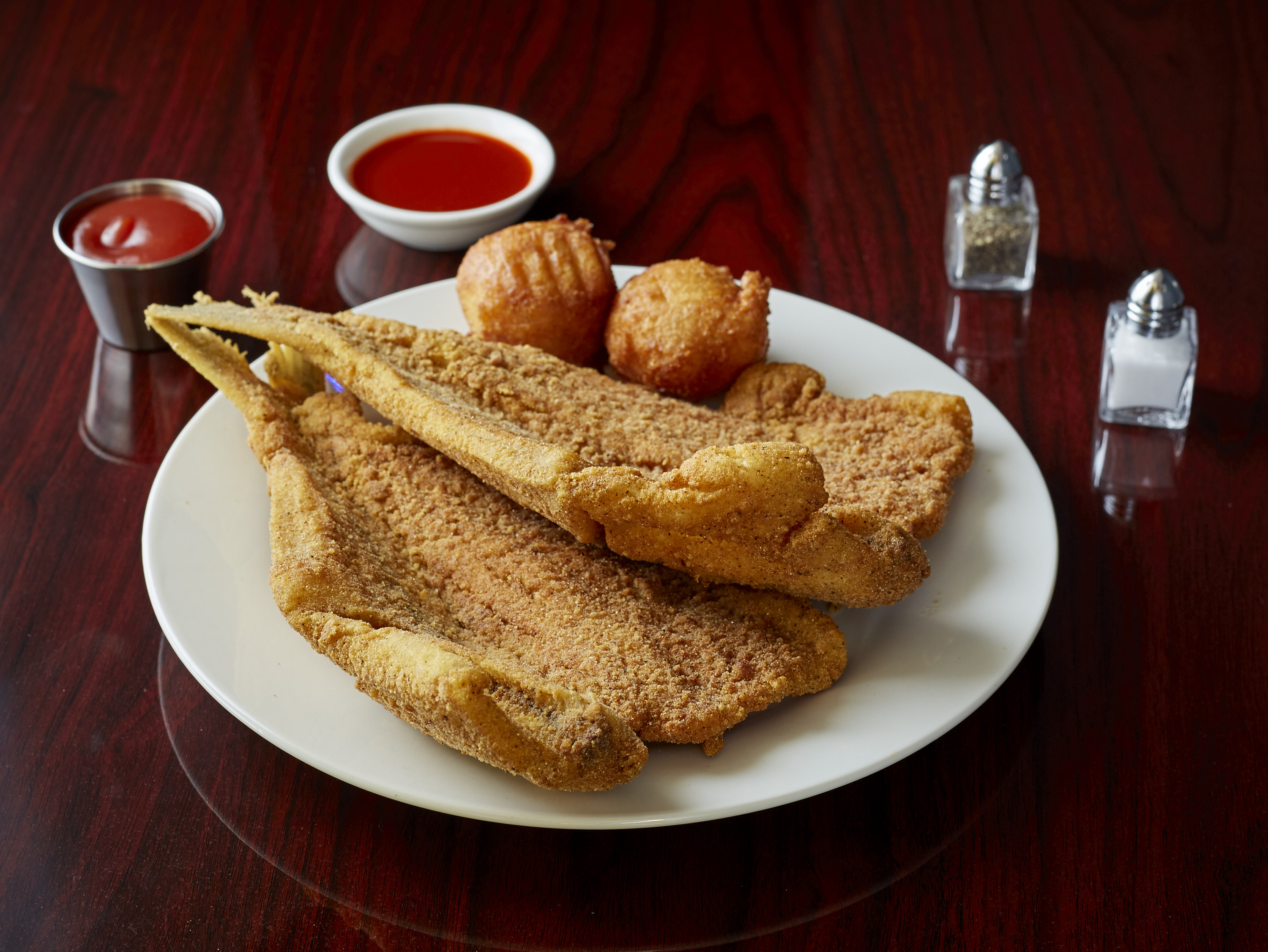 Order Snack Whole Catfish food online from Supreme Fish Delight store, McDonough on bringmethat.com