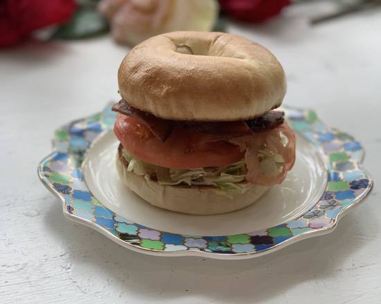 Order BLT Bagel  food online from Mumu's Pastry store, Troy on bringmethat.com
