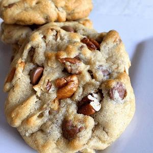 Order Chocolate Chip w/pecans food online from Tough Guys Cookies And Sweets store, Orange Park on bringmethat.com