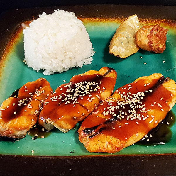 Order Salmon Teriyaki food online from Ichiban Sushi & Bar store, Canyon Country on bringmethat.com