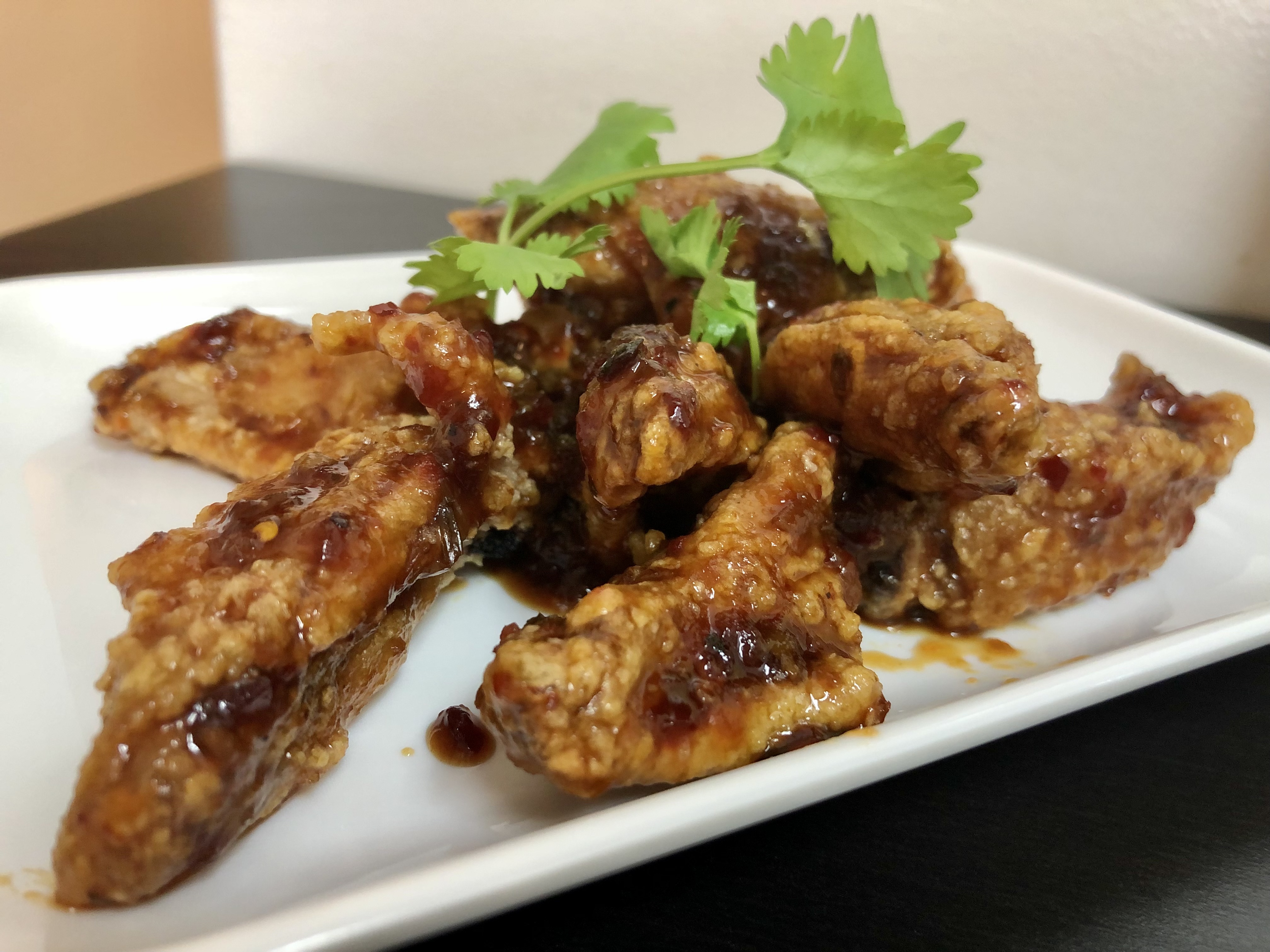 Order Spicy Chicken Wings food online from Thai Avenue store, Garden Grove on bringmethat.com