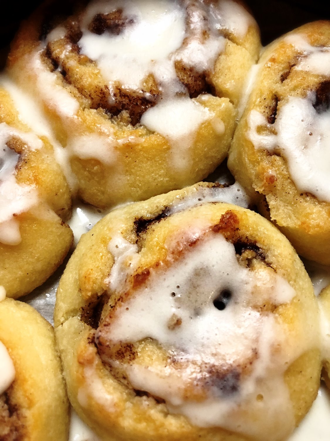 Order Low Carb Cinnamon Rolls food online from Carbless Craze Cafe store, Youngstown on bringmethat.com