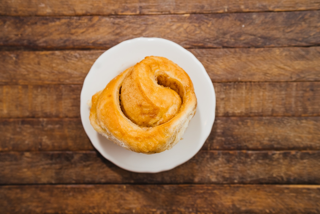 Order Cinnamon Roll food online from MCL Restaurant & Bakery store, Indianapolis on bringmethat.com