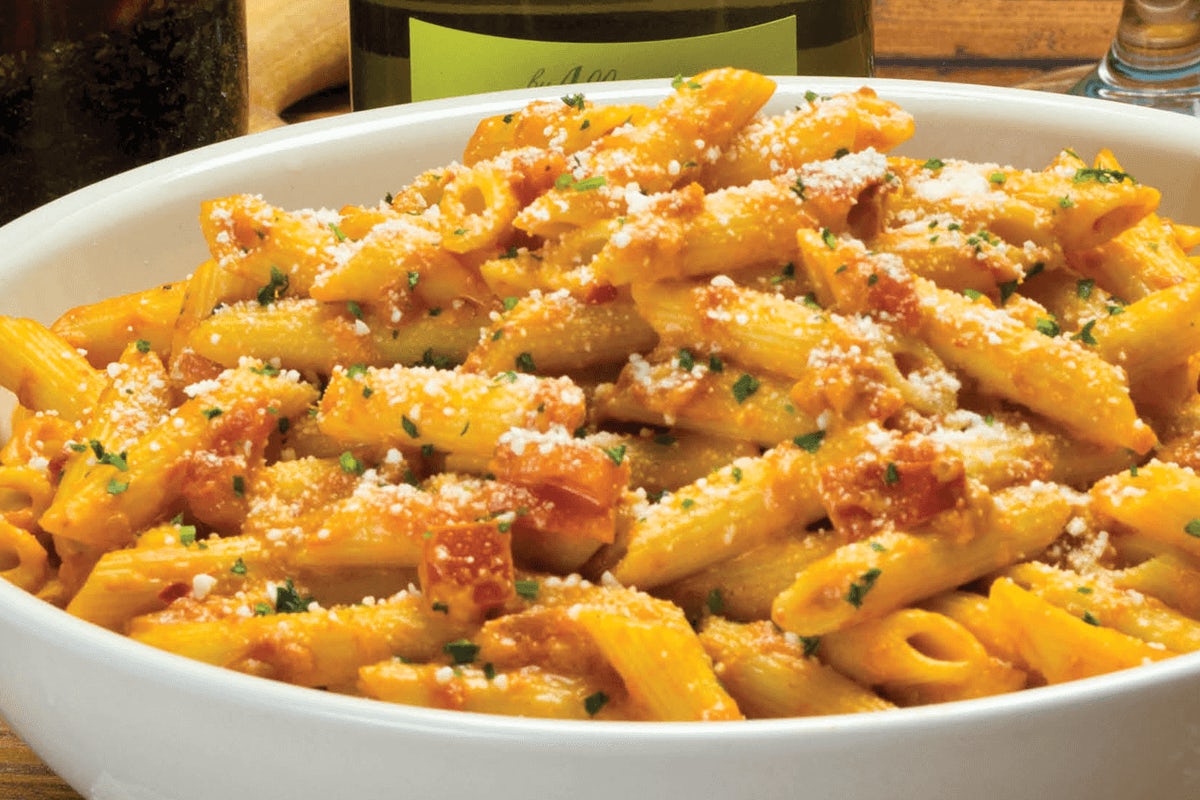 Order Penne alla Vodka food online from Buca di Beppo store, Pittsburgh on bringmethat.com