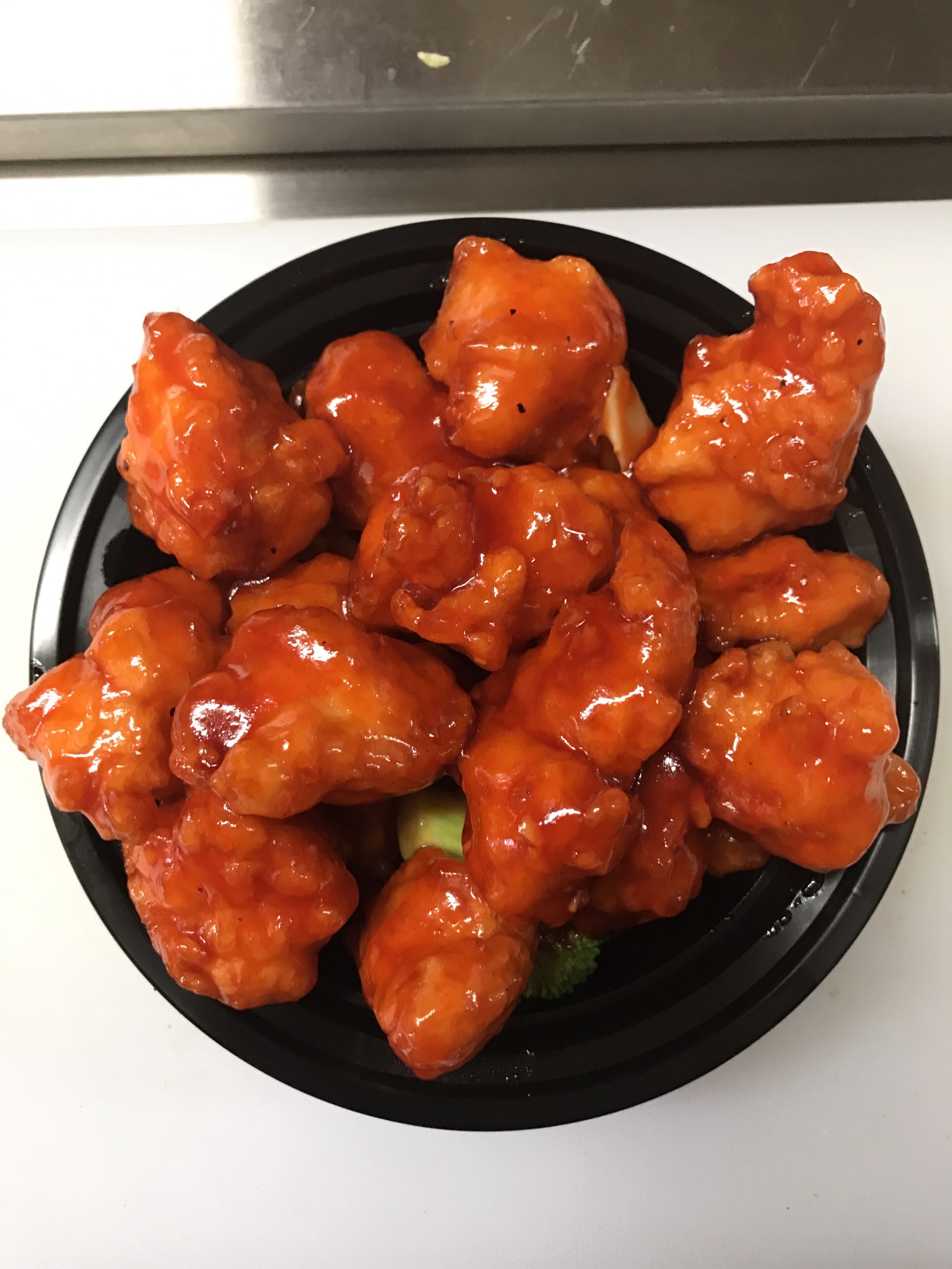 Order 87. White Meat General Tso's Chicken food online from China House store, Paterson on bringmethat.com